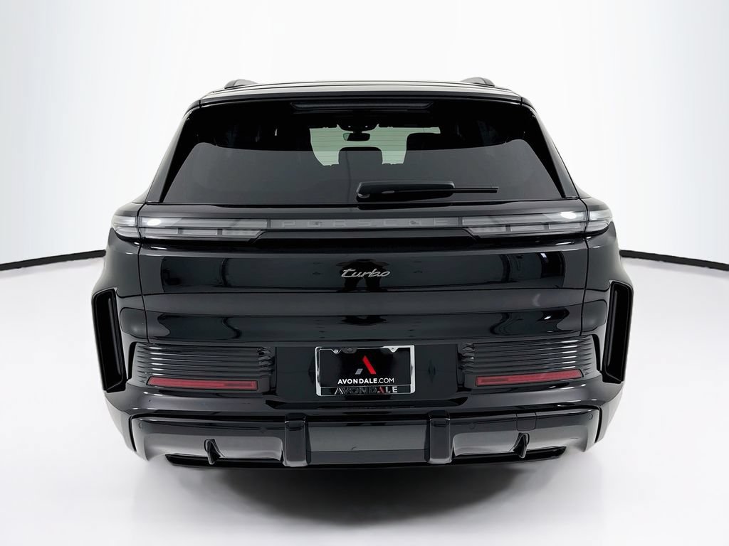 New 2026 Porsche Cayenne Turbo AWD/4WD image 10