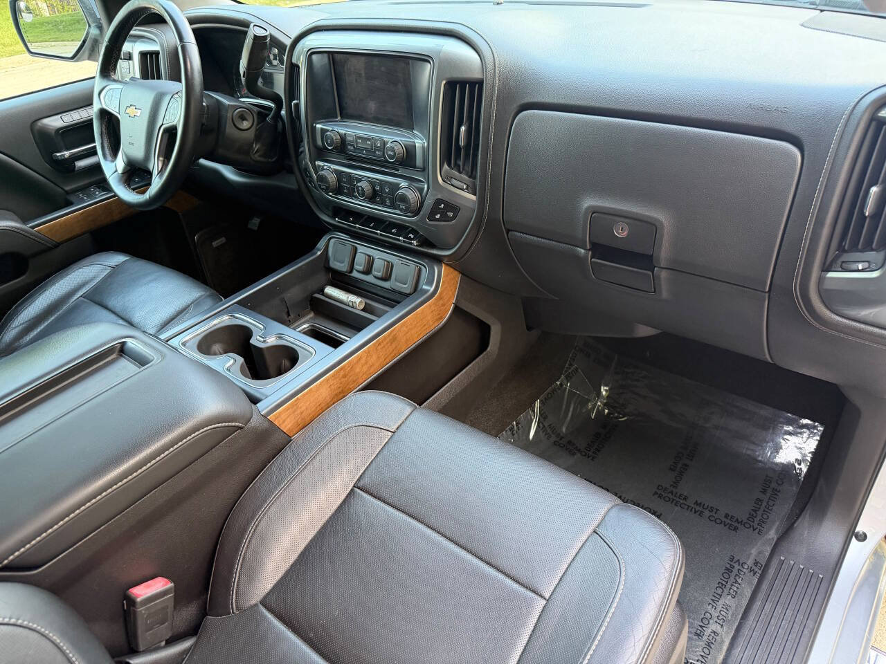 Used 2014 Chevrolet Silverado 1500 LTZ w/ LTZ Plus Package AWD/4WD image 16