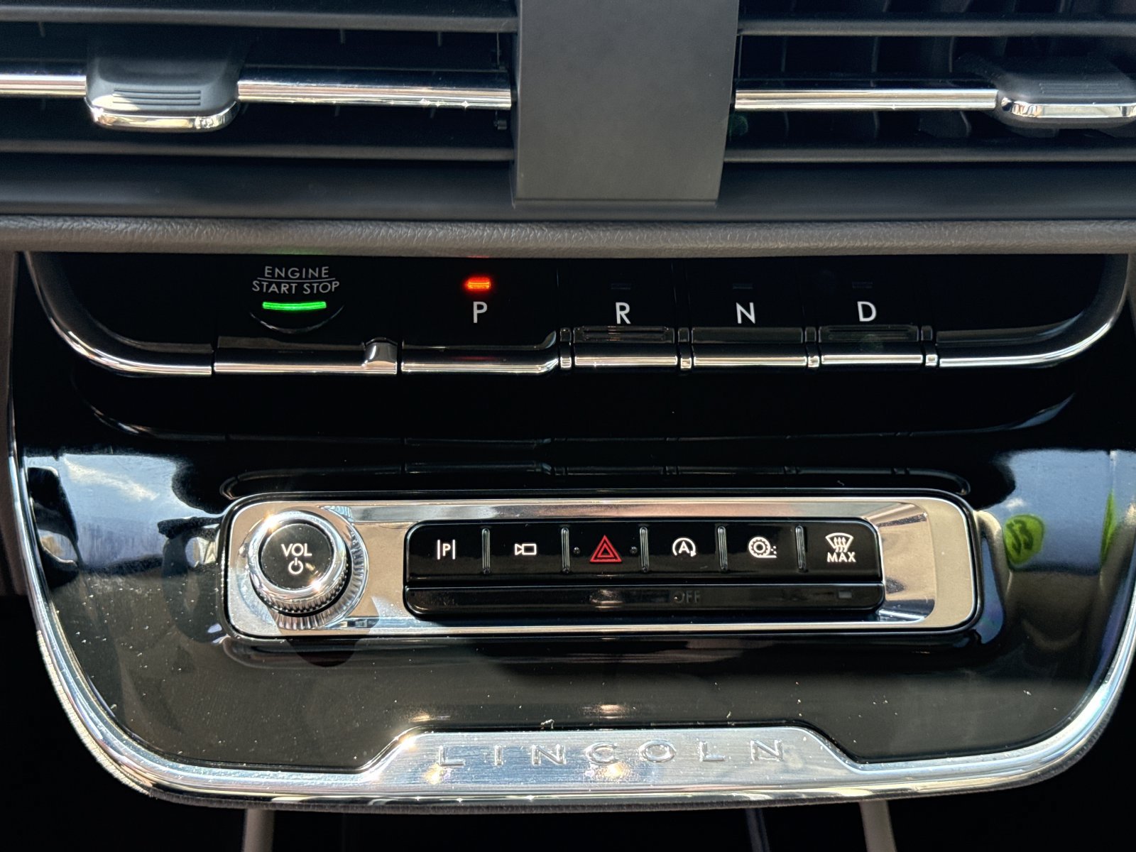 Used 2023 Lincoln Corsair FWD w/ Equipment Group 101A image 28