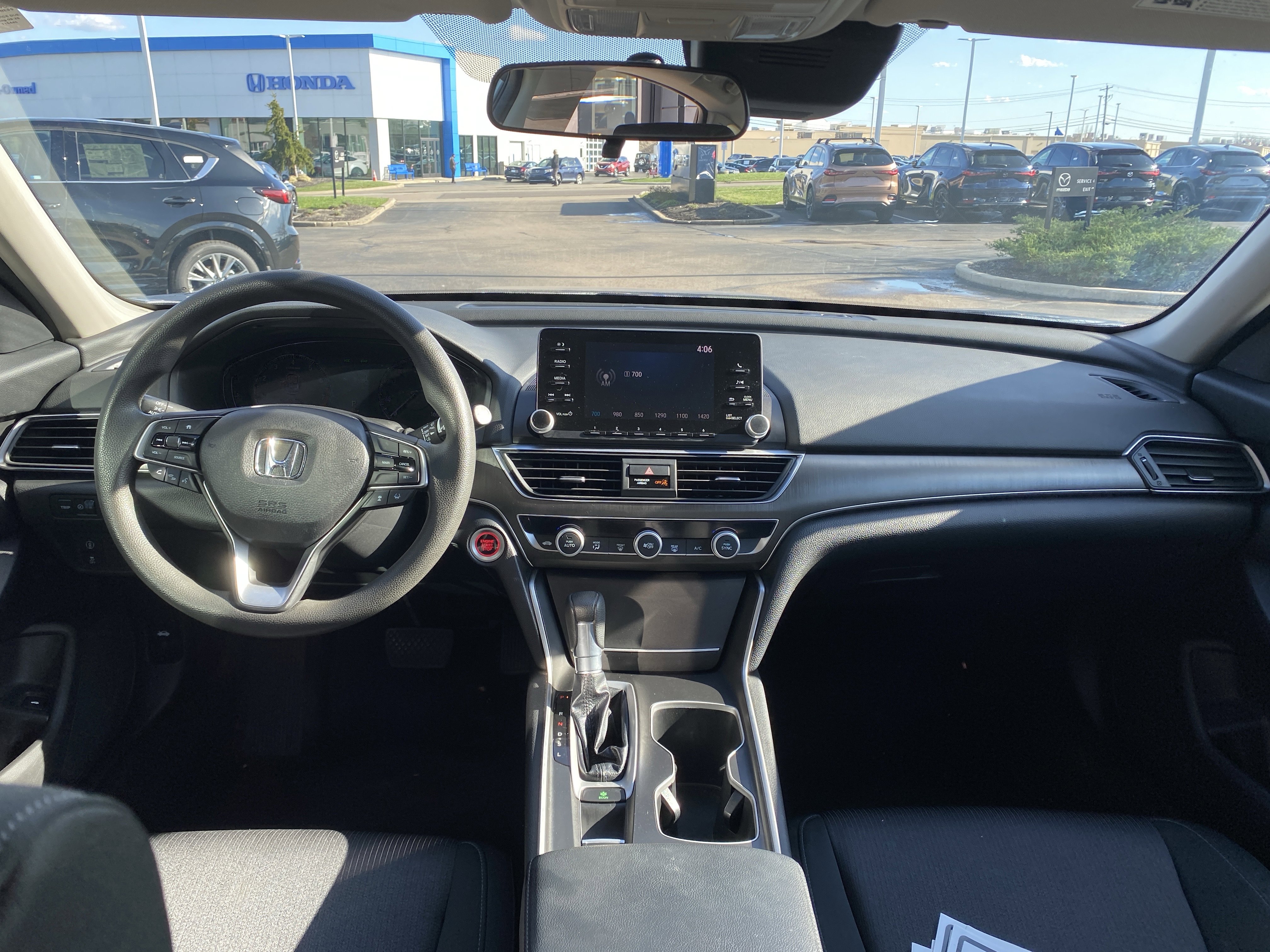 Used 2018 Honda Accord LX image 9