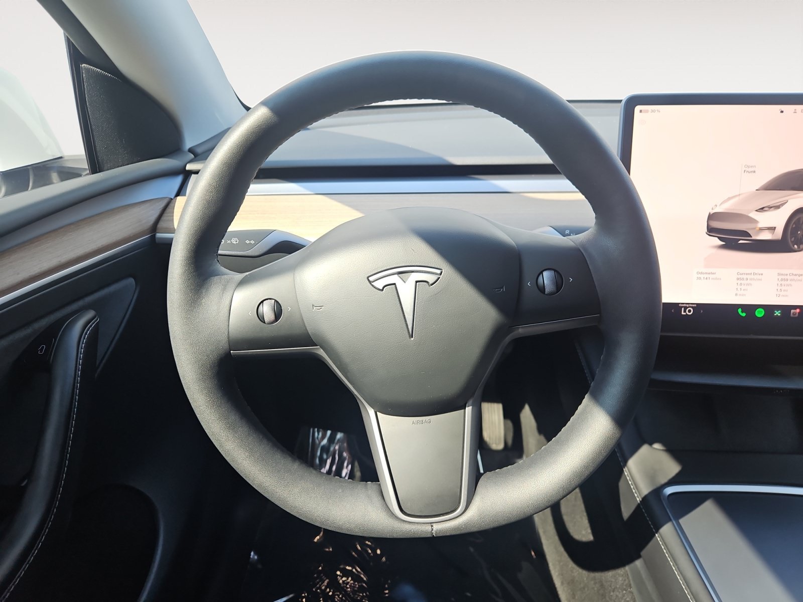 Used 2024 Tesla Model Y Long Range AWD/4WD image 12