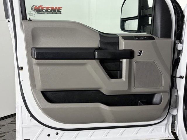 Used 2017 Ford F250 XL w/ Power Equipment Group image 20