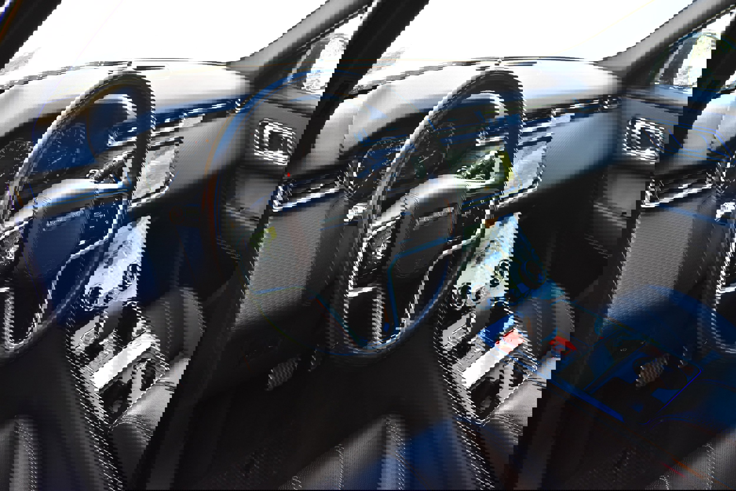 Used 2021 Land Rover Range Rover Velar R-Dynamic S AWD/4WD image 20