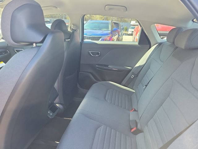 New 2025 Kia K4 EX image 11