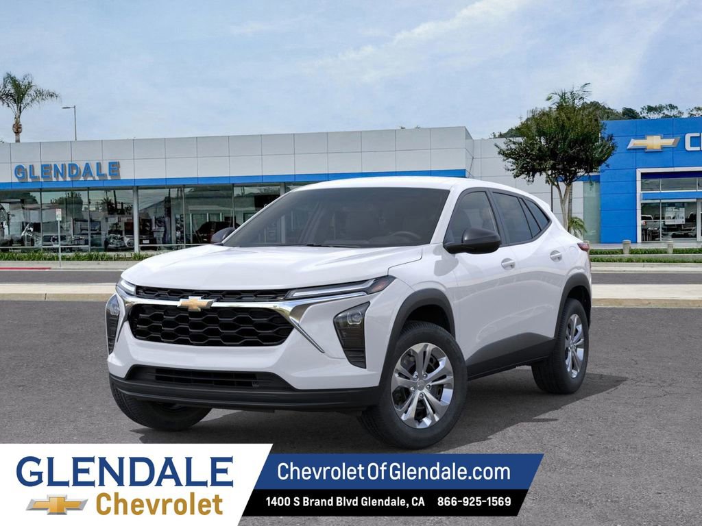 New 2026 Chevrolet Trax LS w/ Driver Confidence Package image 6