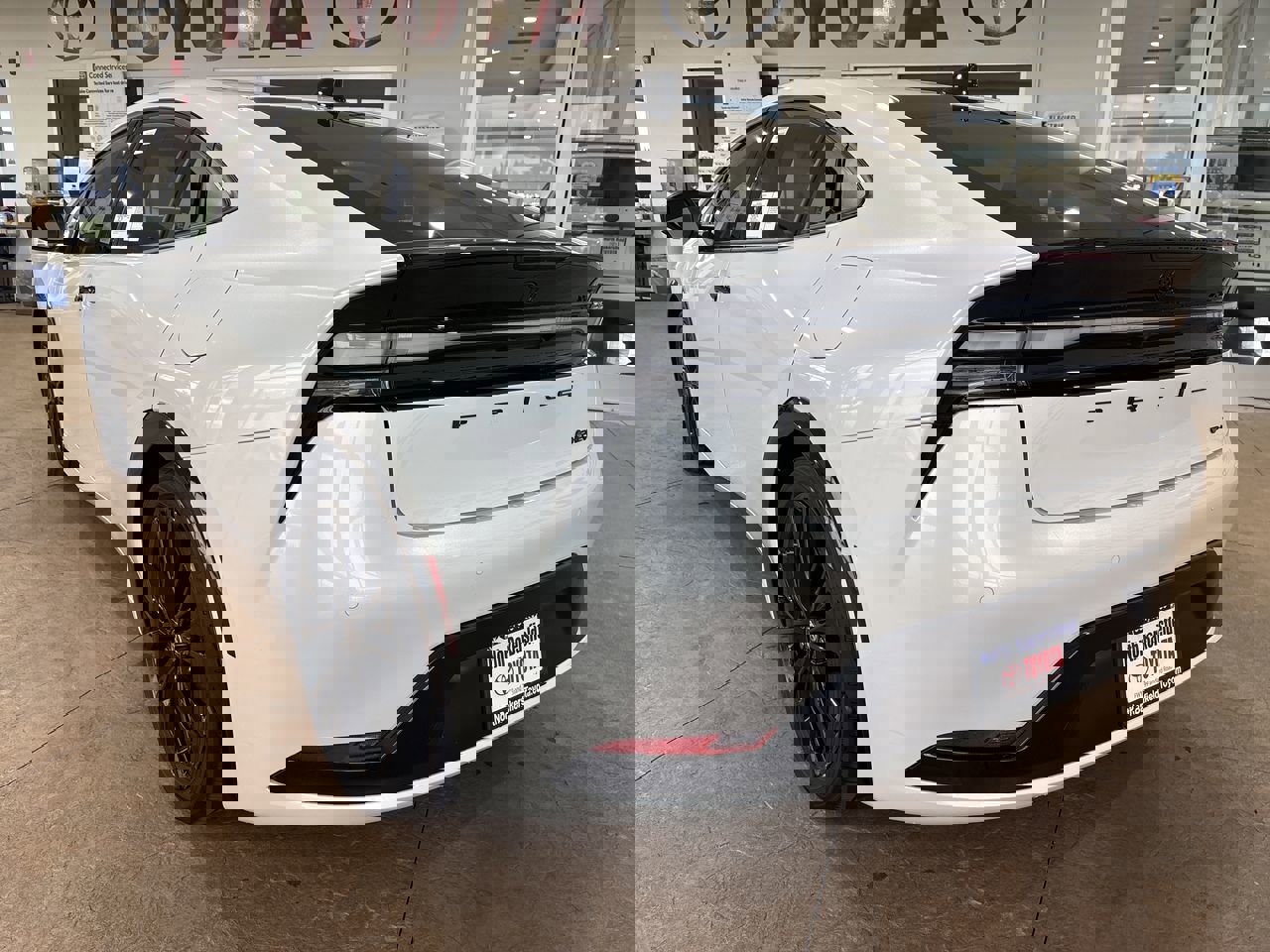 New 2026 Toyota Prius Plug-In Hybrid image 8