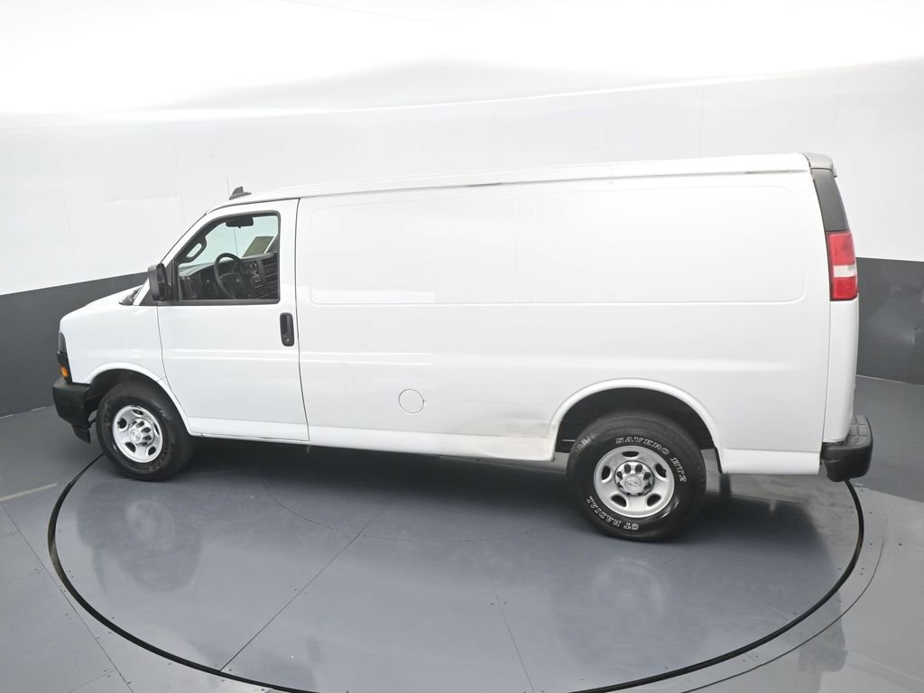 Used 2019 Chevrolet Express 2500 image 38