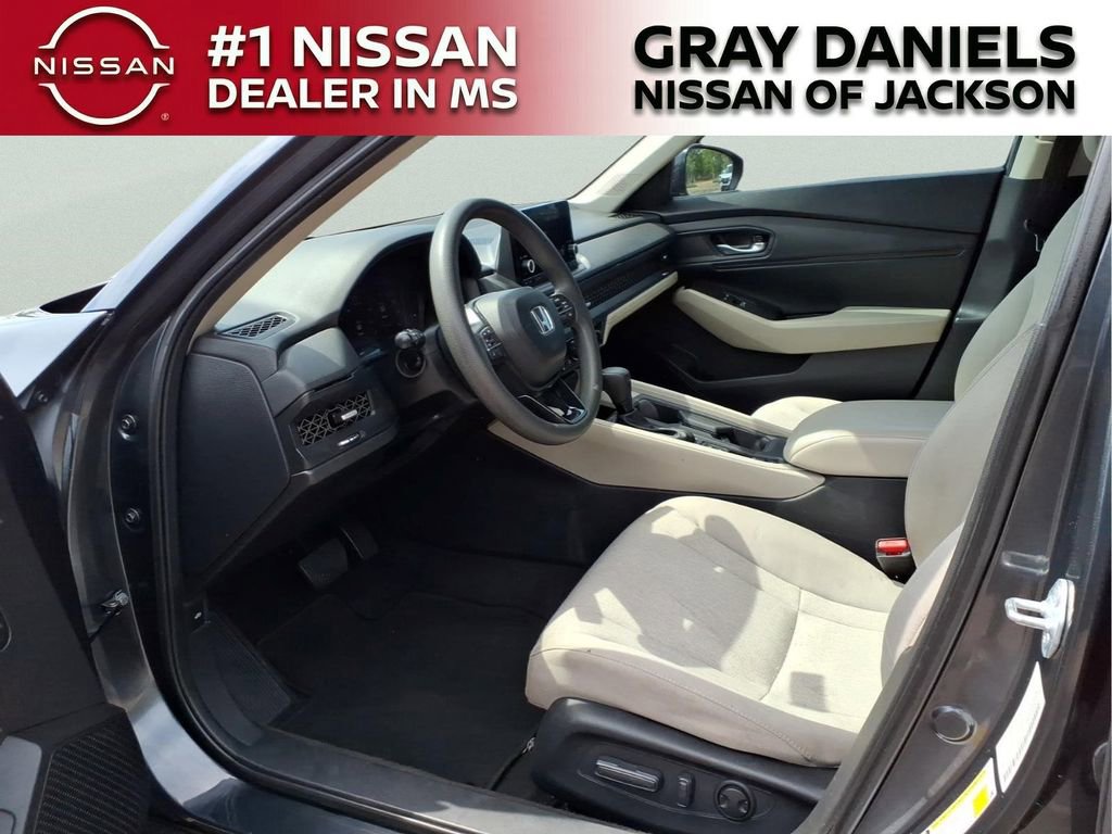 Used 2024 Honda Accord EX image 23