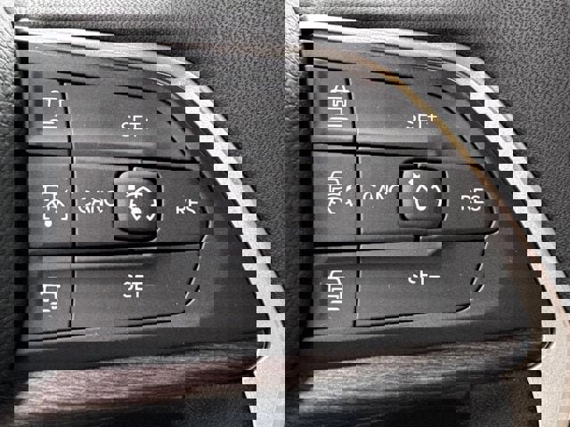 New 2025 Jeep Grand Cherokee Limited image 35