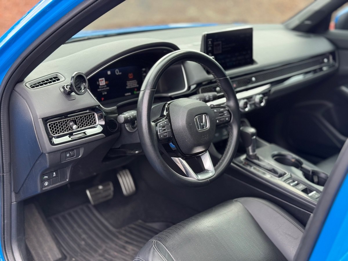 Used 2023 Honda Civic Sport Touring image 15