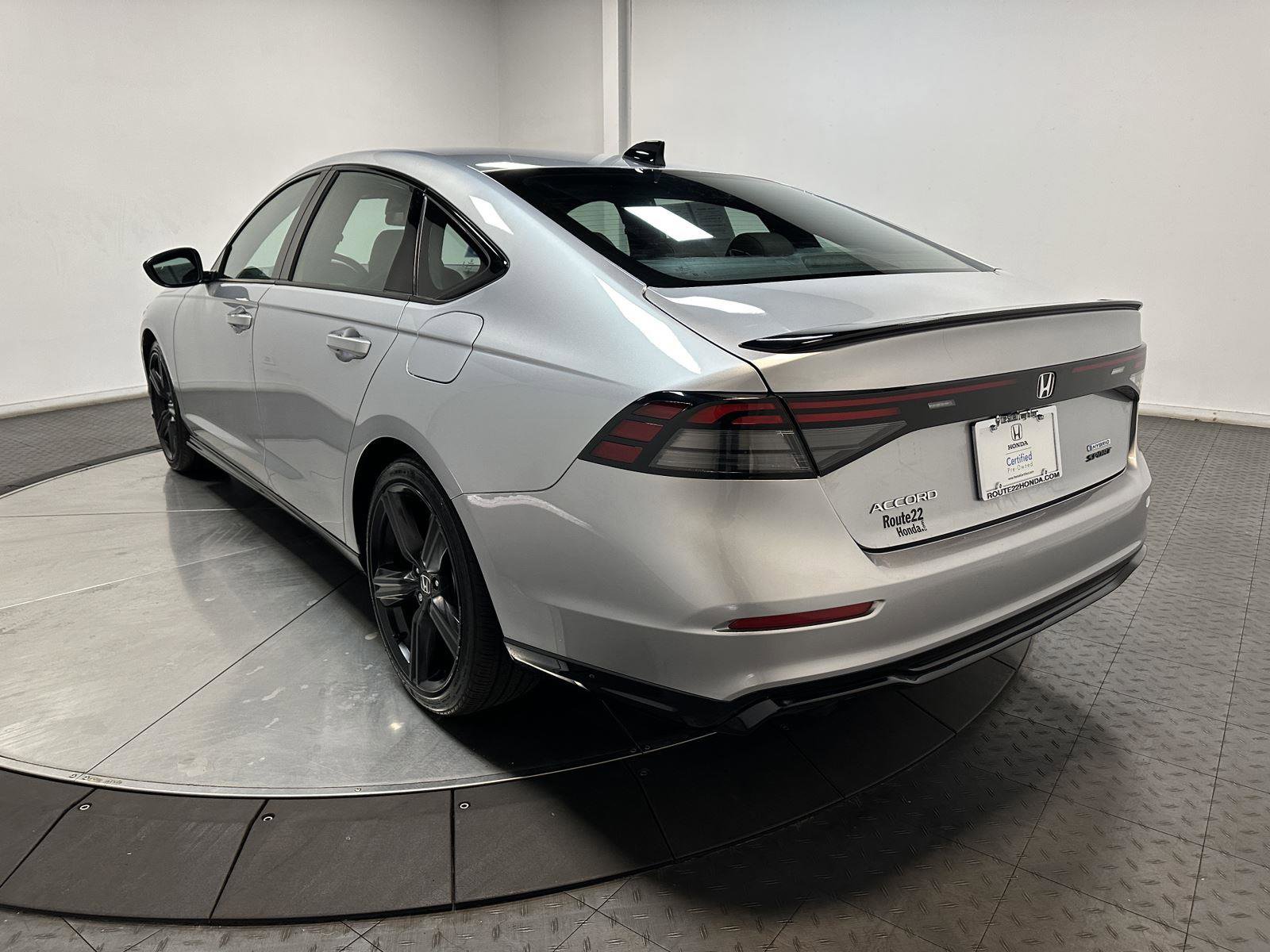 Certified 2025 Honda Accord Sport image 9