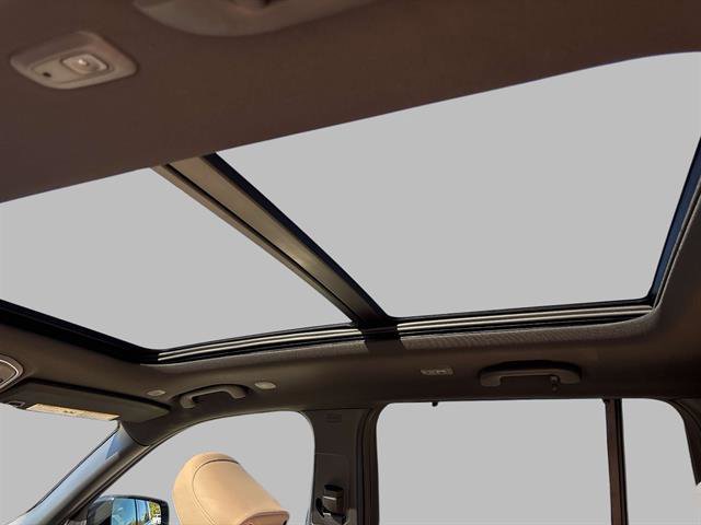 New 2025 Jeep Grand Cherokee Limited image 12