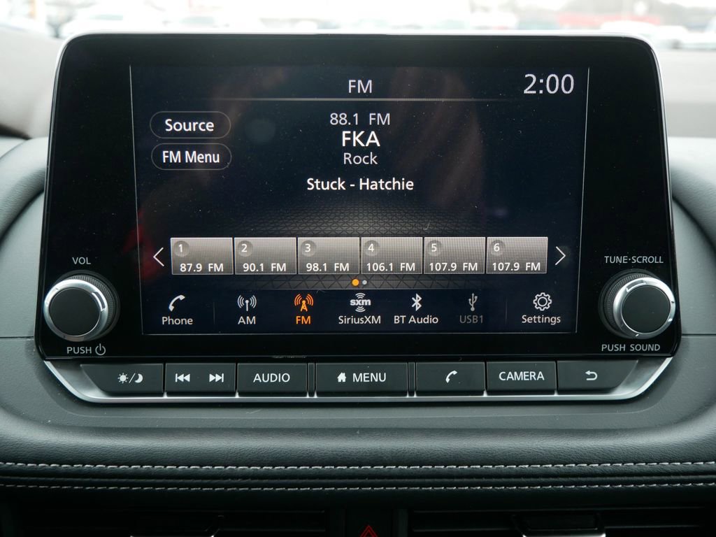 Used 2023 Nissan Rogue SV image 22