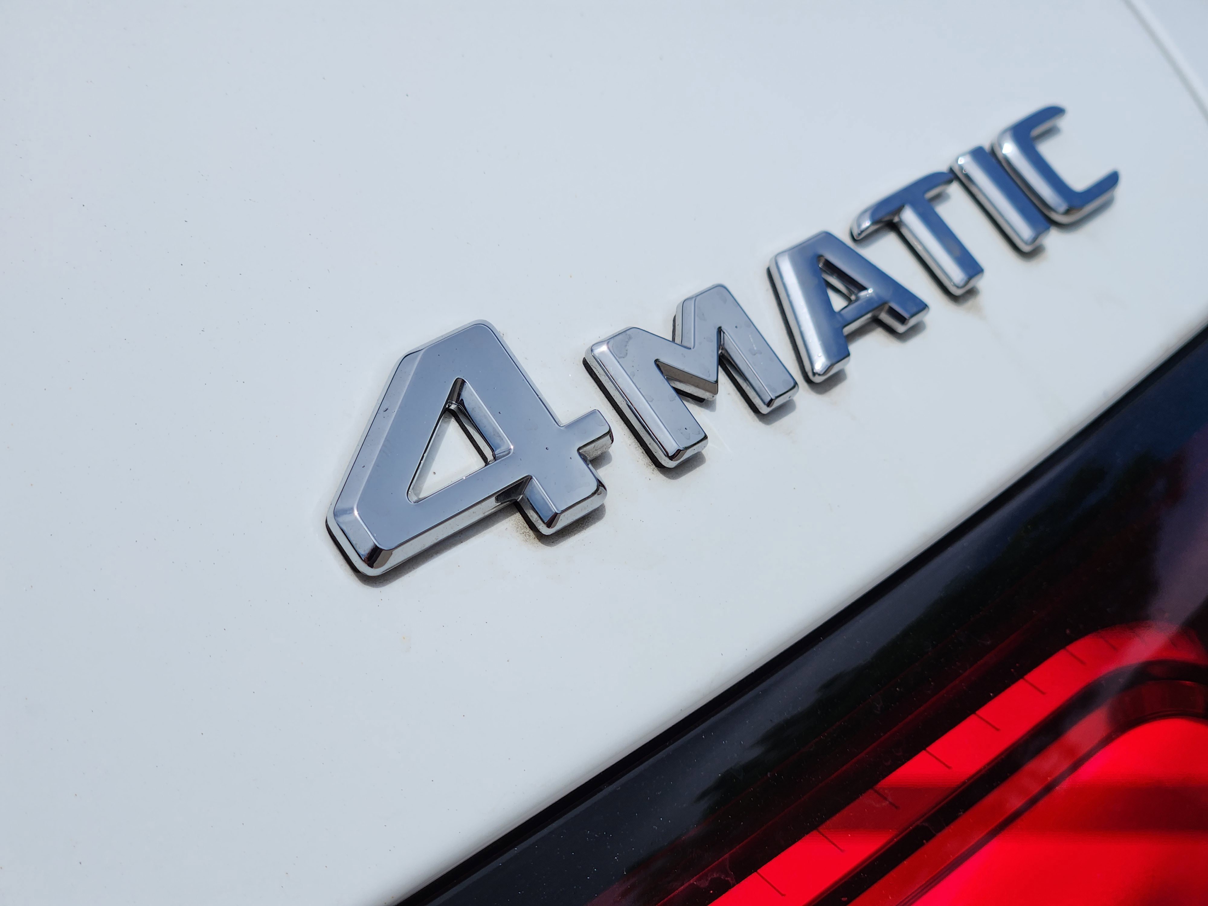 Certified 2025 Mercedes-Benz GLC 300 4MATIC image 31