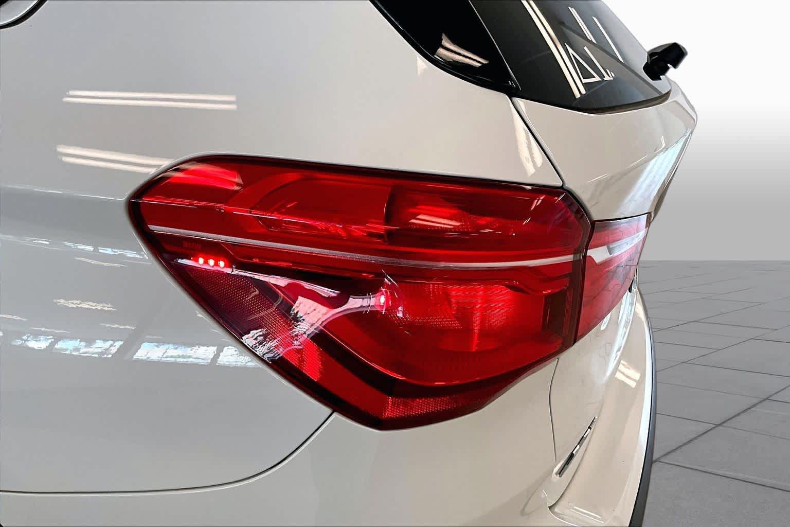Used 2019 BMW X1 sDrive28i w/ Convenience Package FWD image 27