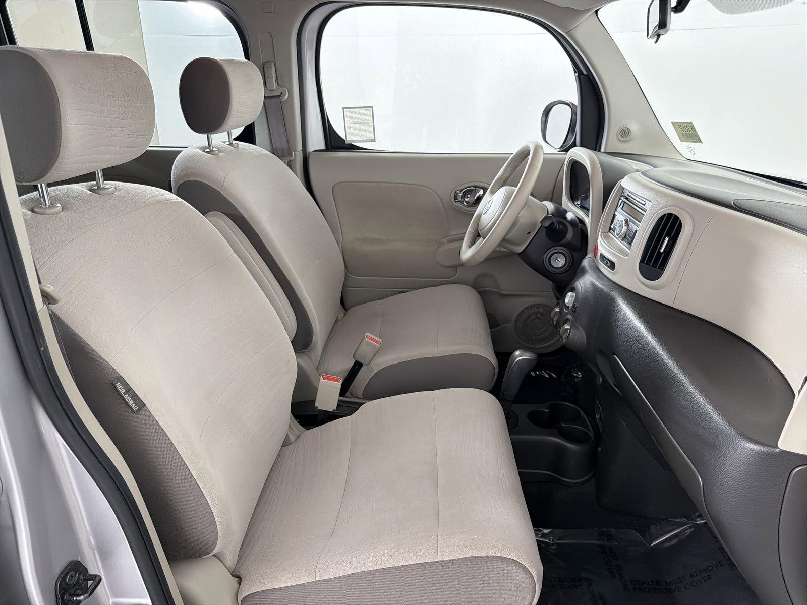 Used 2010 Nissan Cube 1.8 S w/ Interior Designer Pkg image 28