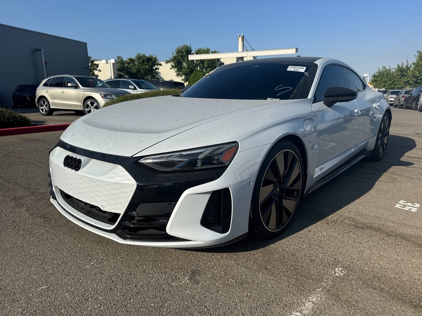 Used 2023 Audi e-tron GT Prestige w/ Prestige Package AWD/4WD image 2