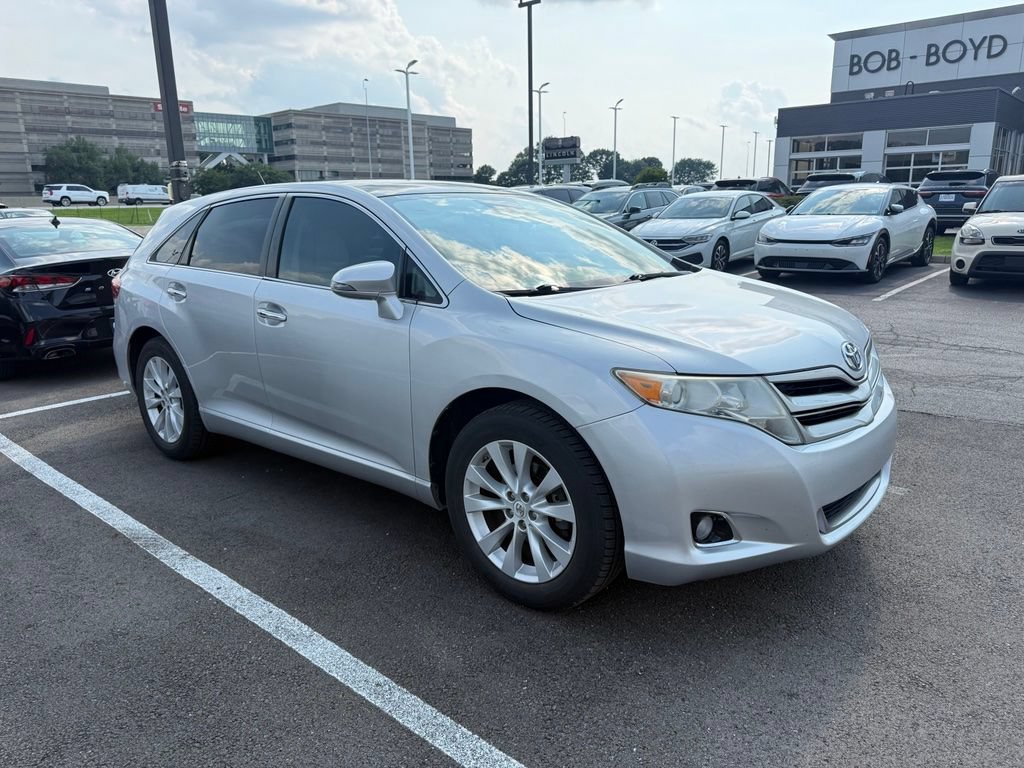 Used 2013 Toyota Venza XLE w/ XLE Premium Pkg FWD image 3
