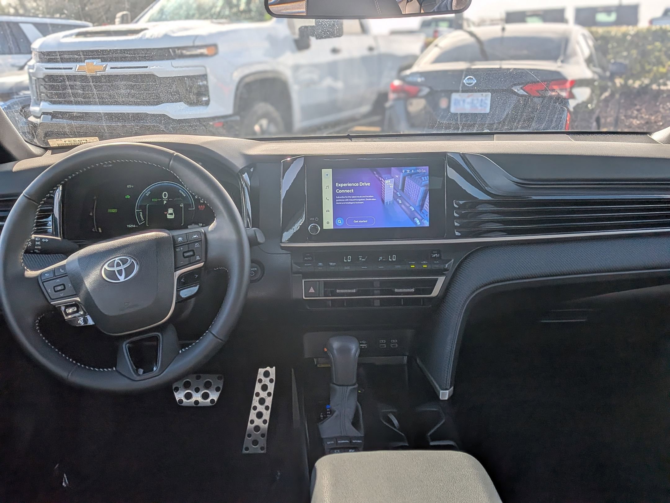 Used 2025 Toyota Camry SE image 19