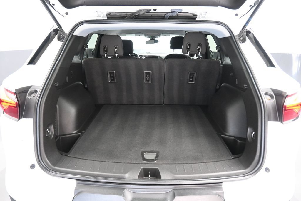 Used 2021 Chevrolet Blazer LT AWD/4WD image 42