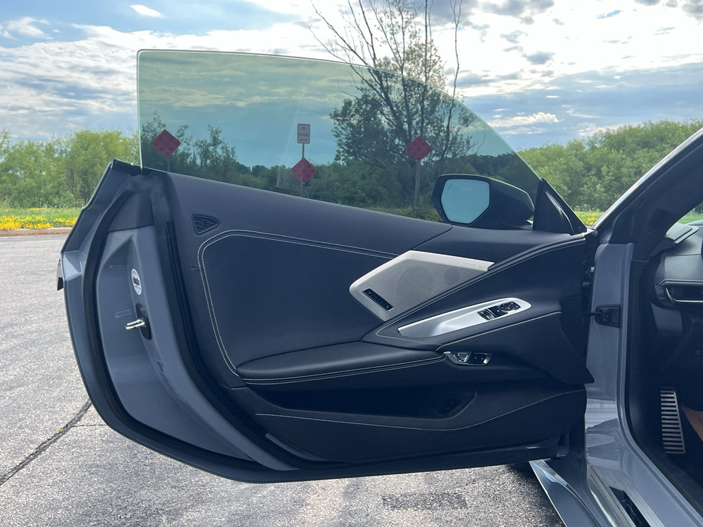 Used 2024 Chevrolet Corvette Stingray Preferred Cpe w/ 2LT RWD image 13
