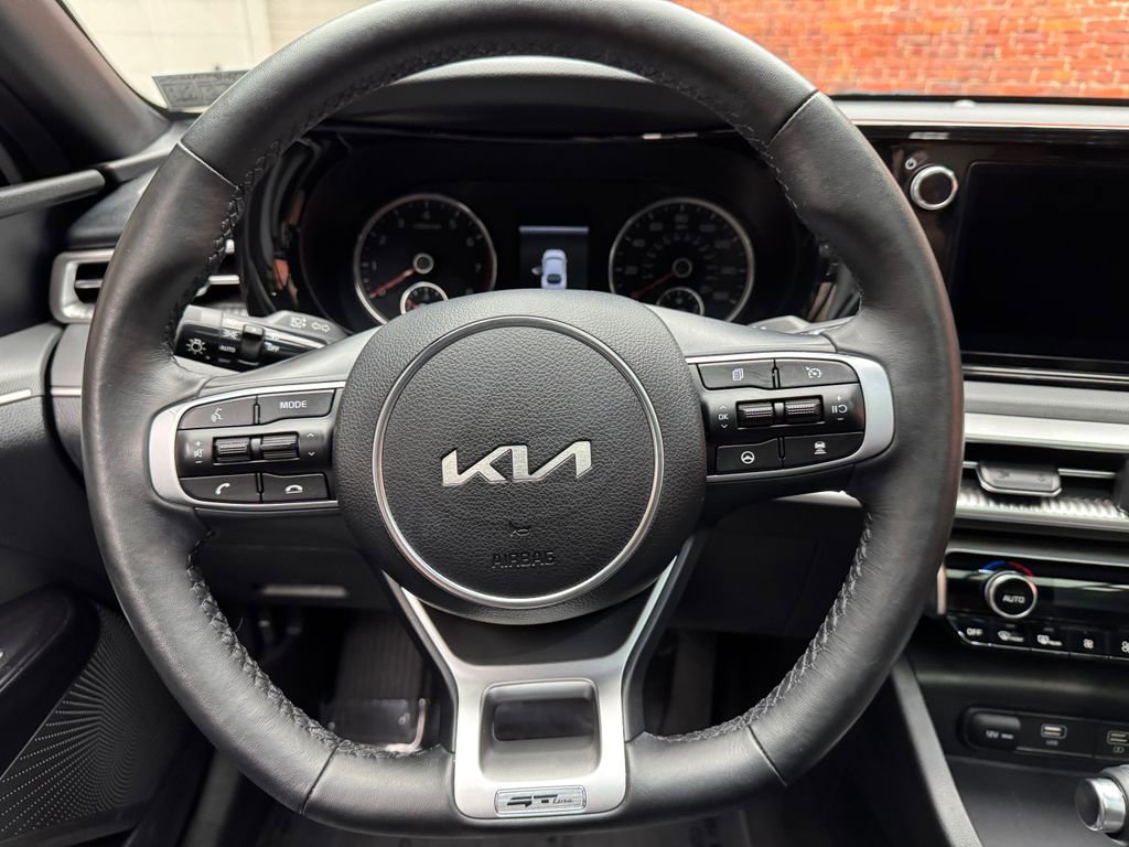 Used 2024 Kia K5 GT-Line AWD/4WD image 14
