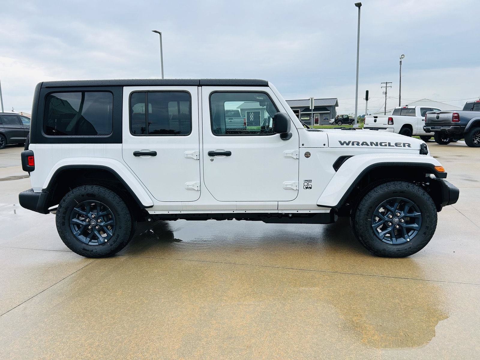 New 2026 Jeep Wrangler Unlimited Sport AWD/4WD image 37
