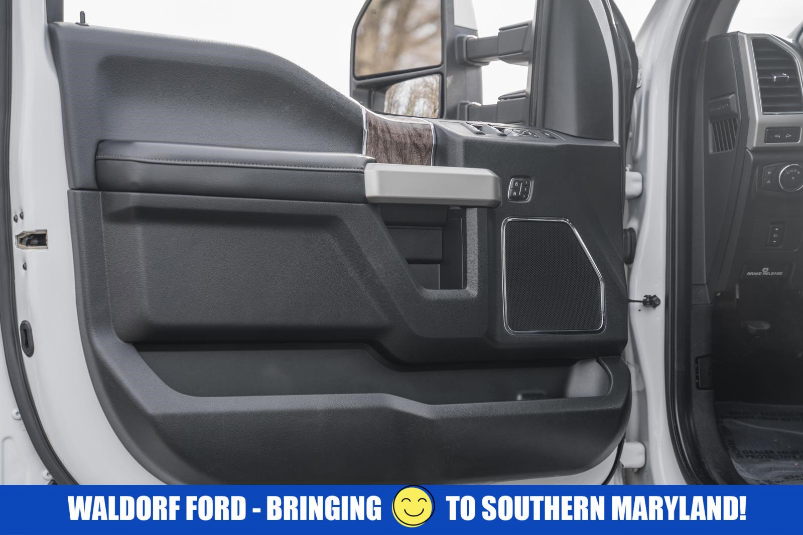 Certified 2019 Ford F250 Lariat w/ Lariat Value Package image 40
