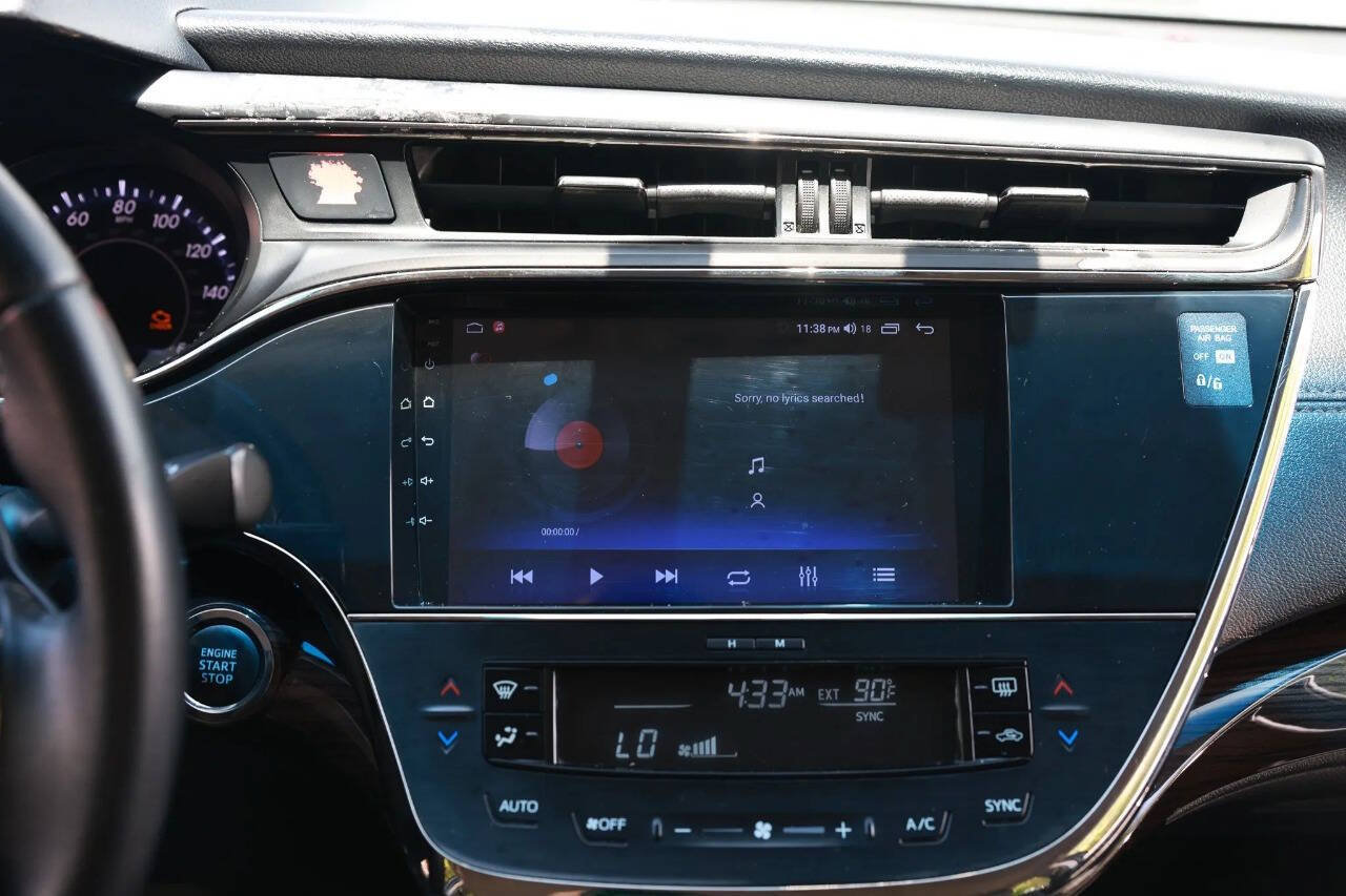 Used 2015 Toyota Avalon XLE FWD image 27