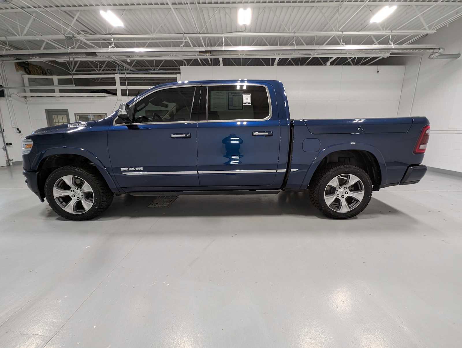 Used 2021 RAM 1500 Limited AWD/4WD image 12