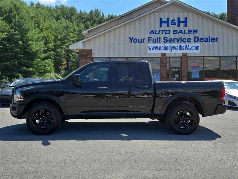 Used 2024 RAM 1500 Warlock AWD/4WD image 2