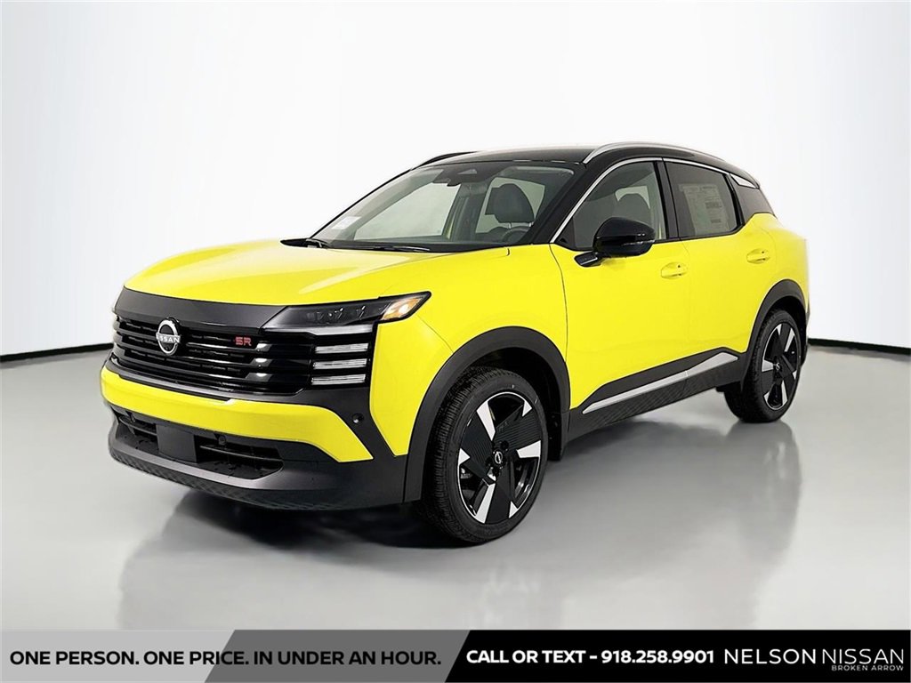 New 2025 Nissan Kicks SR