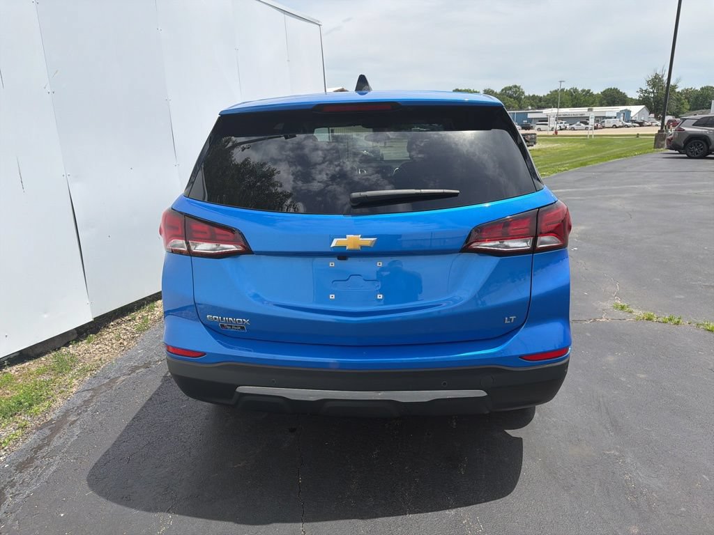 Used 2024 Chevrolet Equinox LT w/ LPO, Floor Liner Package FWD image 8