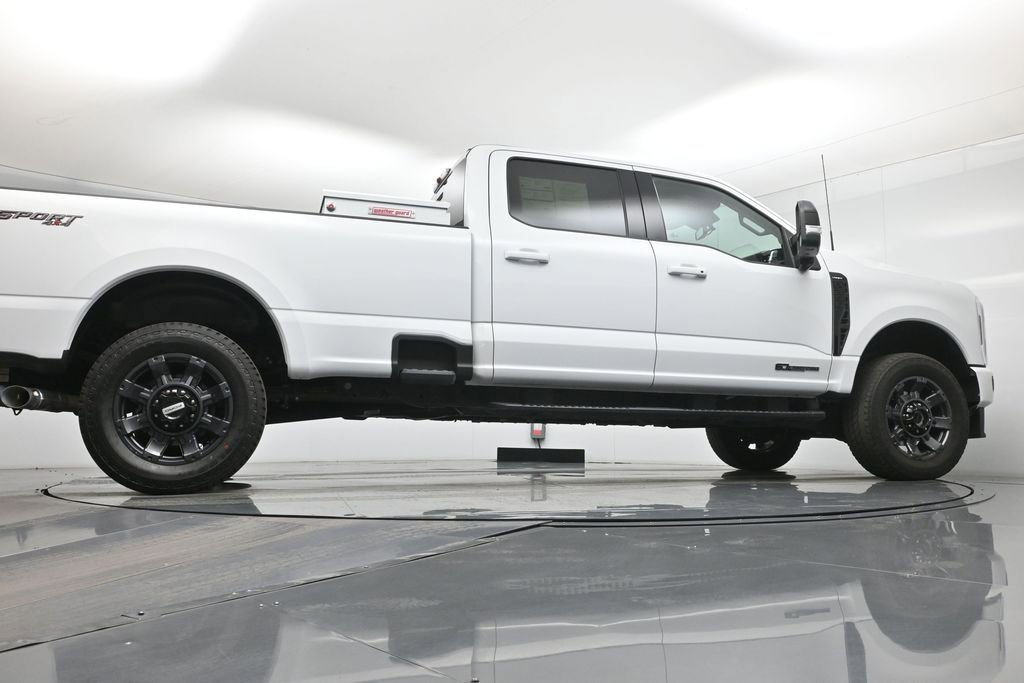 Used 2024 Ford F350 Lariat w/ Lariat Ultimate Package image 52