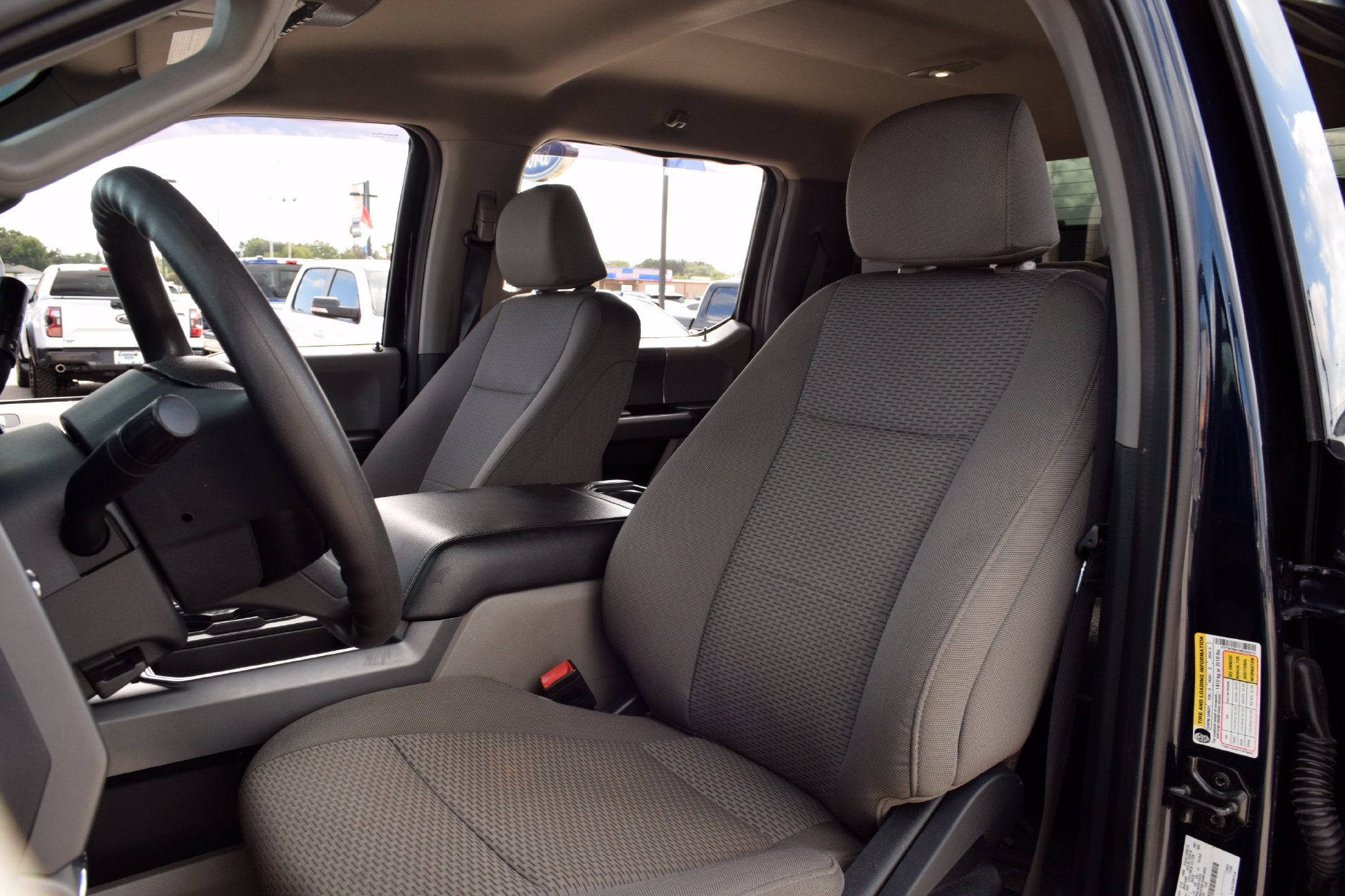 Used 2022 Ford F250 XLT w/ XLT Premium Package AWD/4WD image 15