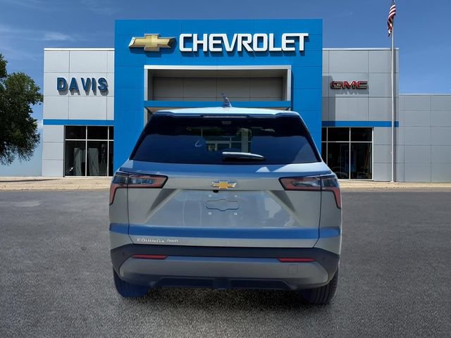 New 2026 Chevrolet Equinox LT w/ Convenience Package II AWD/4WD image 4