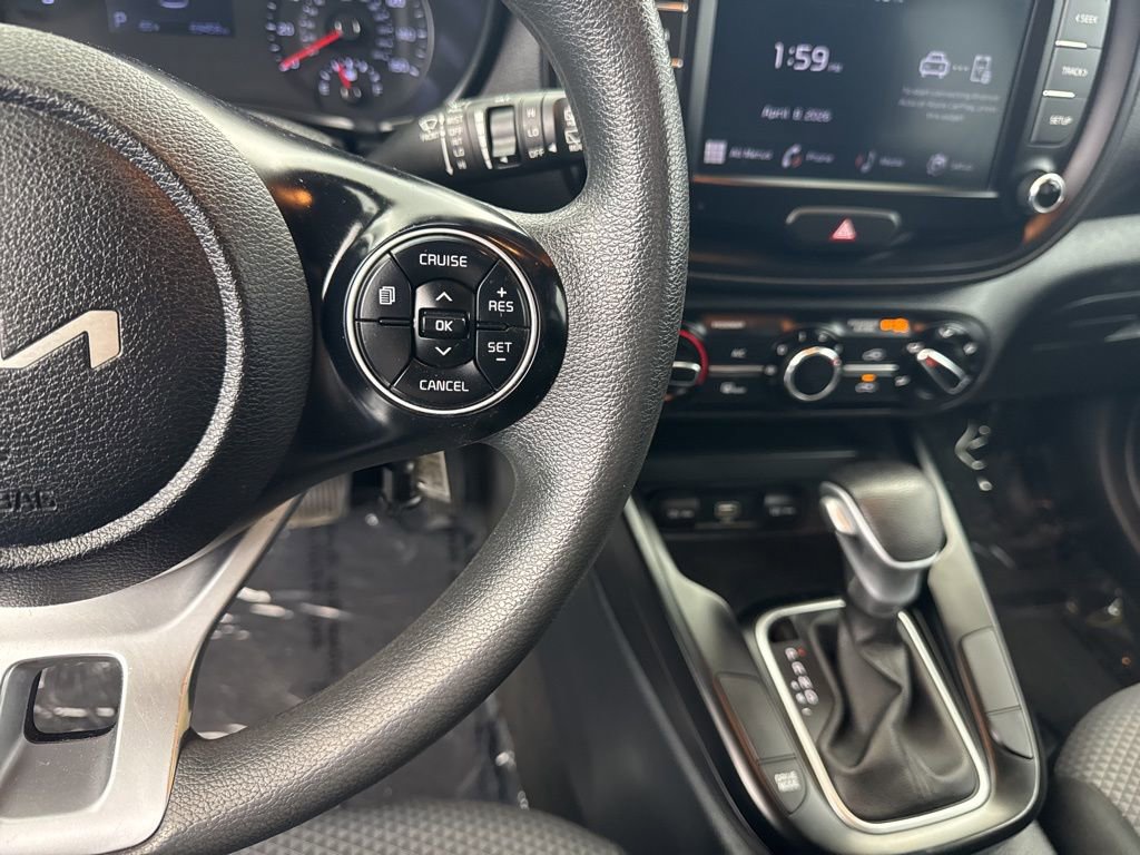 Used 2022 Kia Soul LX FWD image 18