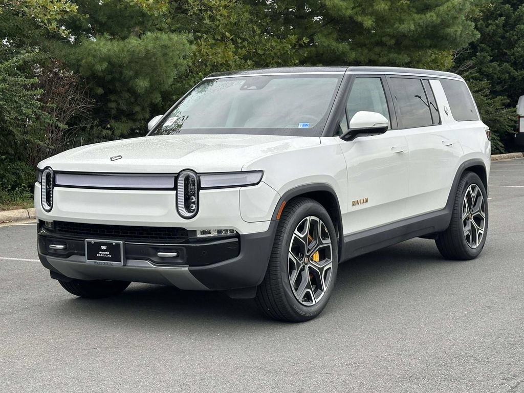 Used 2023 Rivian R1S Adventure AWD/4WD image 21