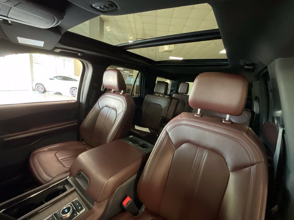 Used 2023 Ford Expedition Limited AWD/4WD image 11
