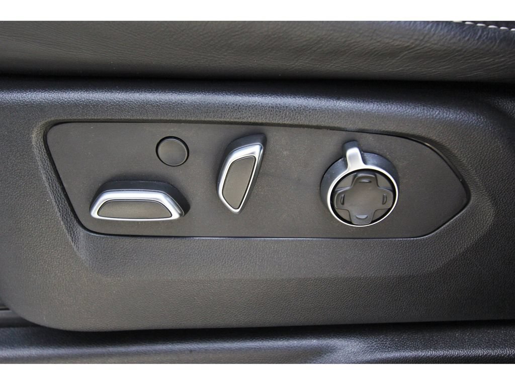 Used 2023 Cadillac Escalade Sport Platinum RWD image 28