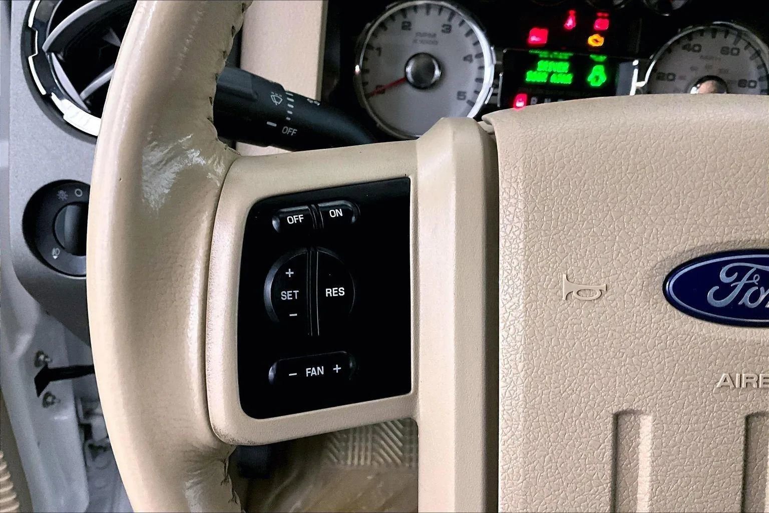 Used 2008 Ford F350 Lariat image 18