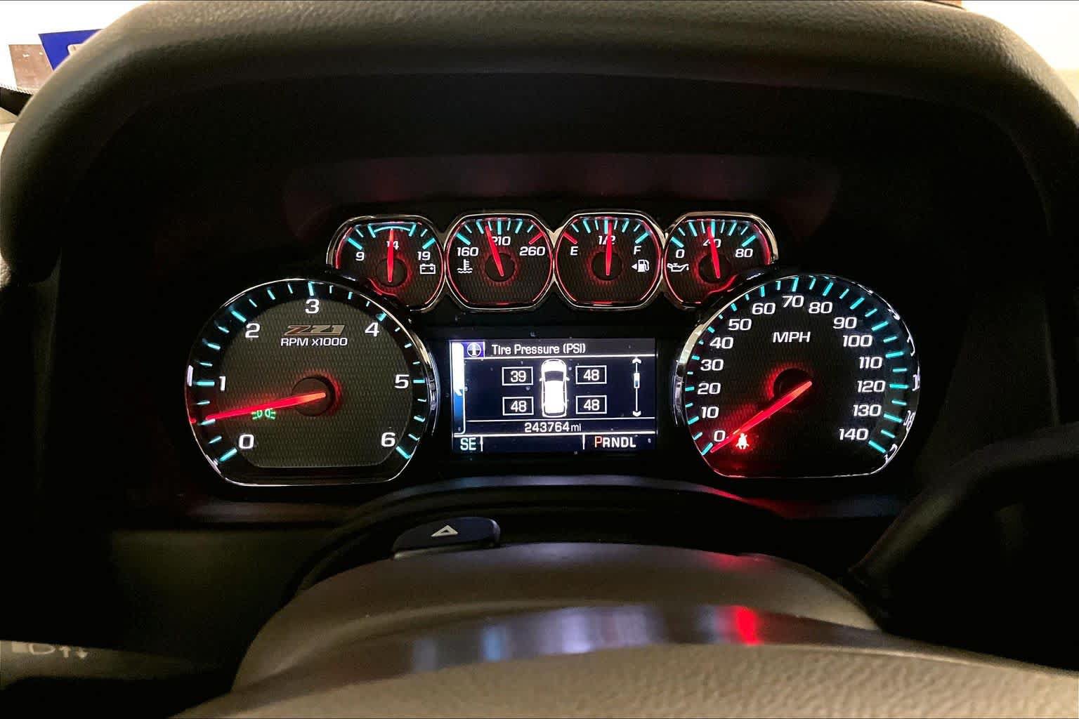 Used 2020 Chevrolet Suburban LT AWD/4WD image 24