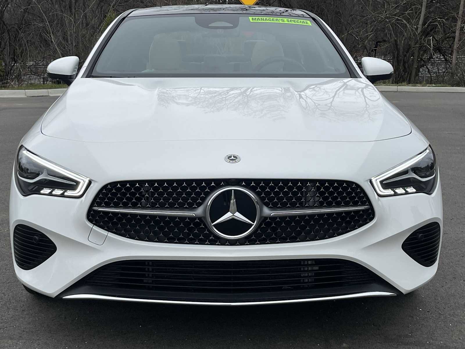 Used 2025 Mercedes-Benz CLA 250 4MATIC image 23