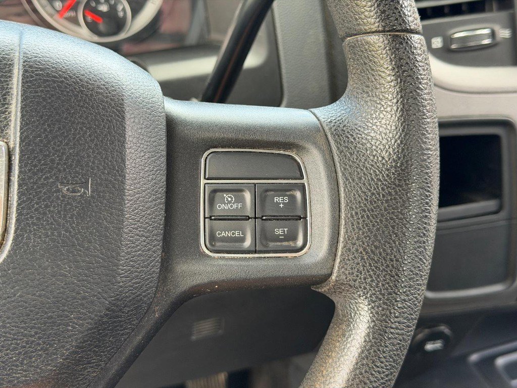 Used 2014 RAM 2500 Tradesman w/ Chrome Appearance Group AWD/4WD image 18