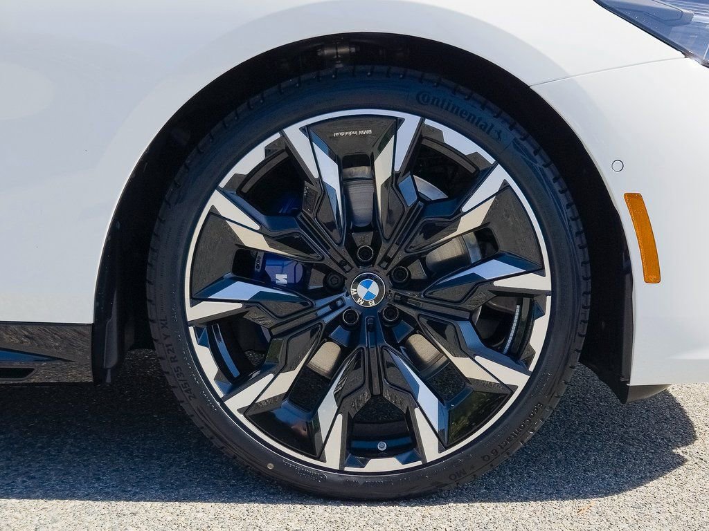 New 2026 BMW 530i w/ M Sport Package image 6