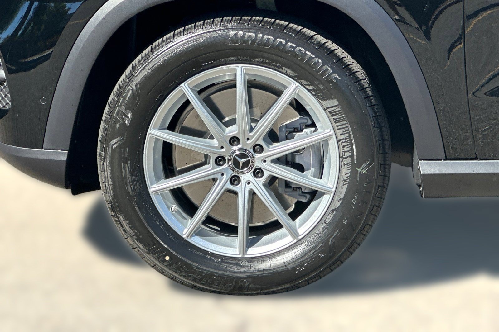 New 2026 Mercedes-Benz GLE 450e 4MATIC image 11