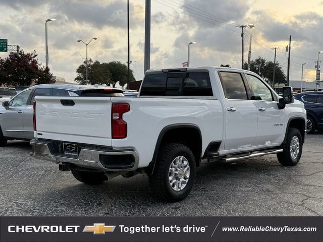 Used 2021 Chevrolet Silverado 2500 LTZ w/ LTZ Convenience Package AWD/4WD image 6