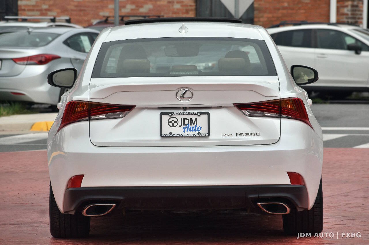 Used 2018 Lexus IS 300 AWD w/ Comfort Package image 6