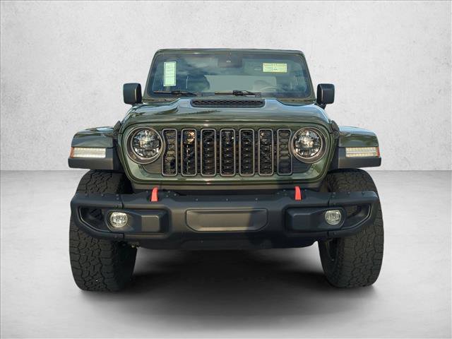 Used 2024 Jeep Gladiator Mojave AWD/4WD image 2