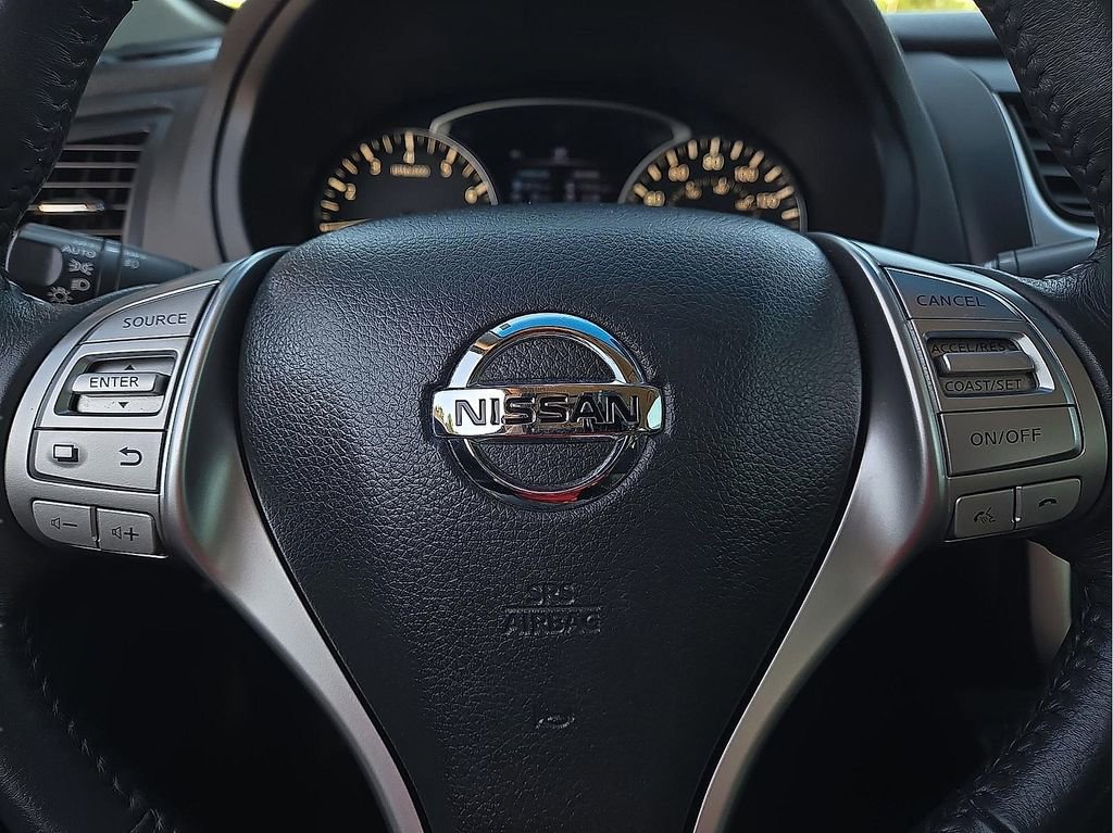 Used 2017 Nissan Altima 2.5 SV FWD image 19